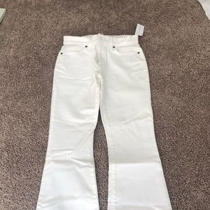 Banana Republic Jeans - White Banana Republic Flare Jeans Size 25 Banana Republic Jeans - White Banana Republic Flare Jeans Size 25